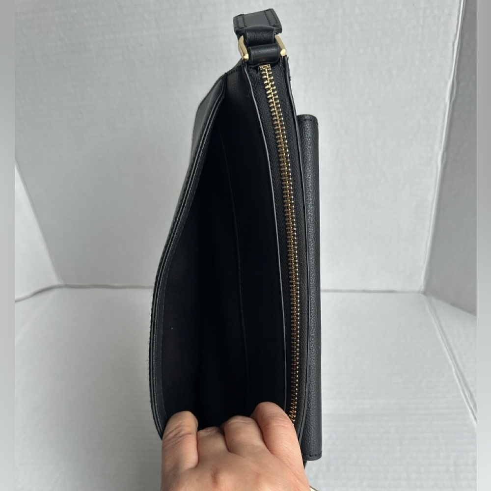 Calvin klein || Woman’s hobo purse black leather bag - Picture 11 of 16